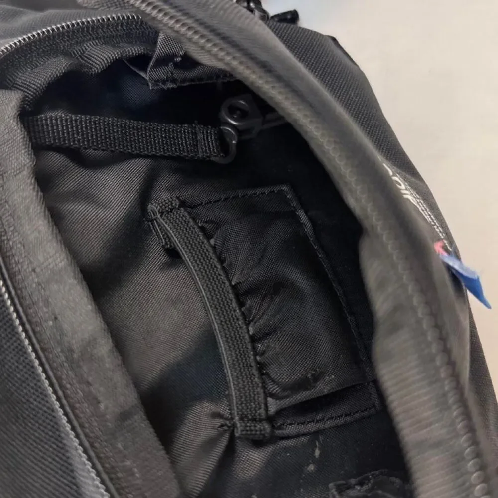 Adidas originals Sports Black Fanny Pack Like New